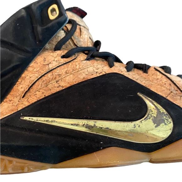Nike MEN'S LEBRON XII EXT CORK Natural/Black/Metallic Gold SIZE 8.5 - Picture 4 of 10